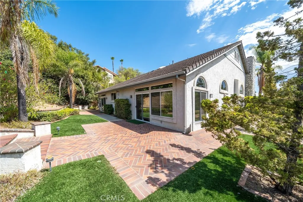 main property photo 40