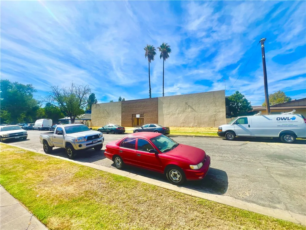 main property photo 3
