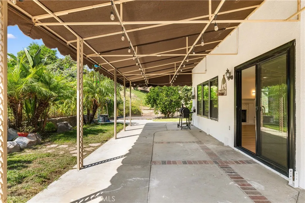 main property photo 49