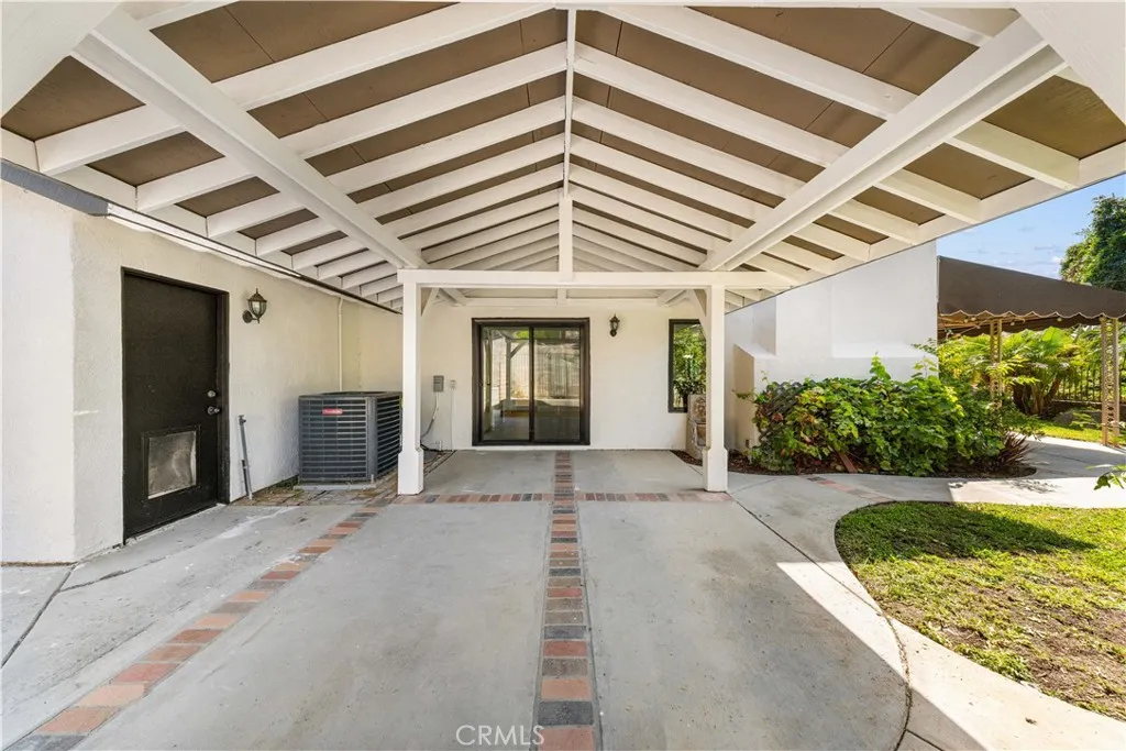 main property photo 61