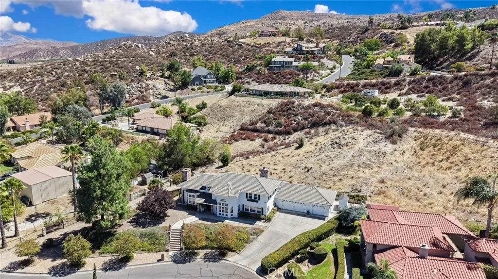 main property photo 52