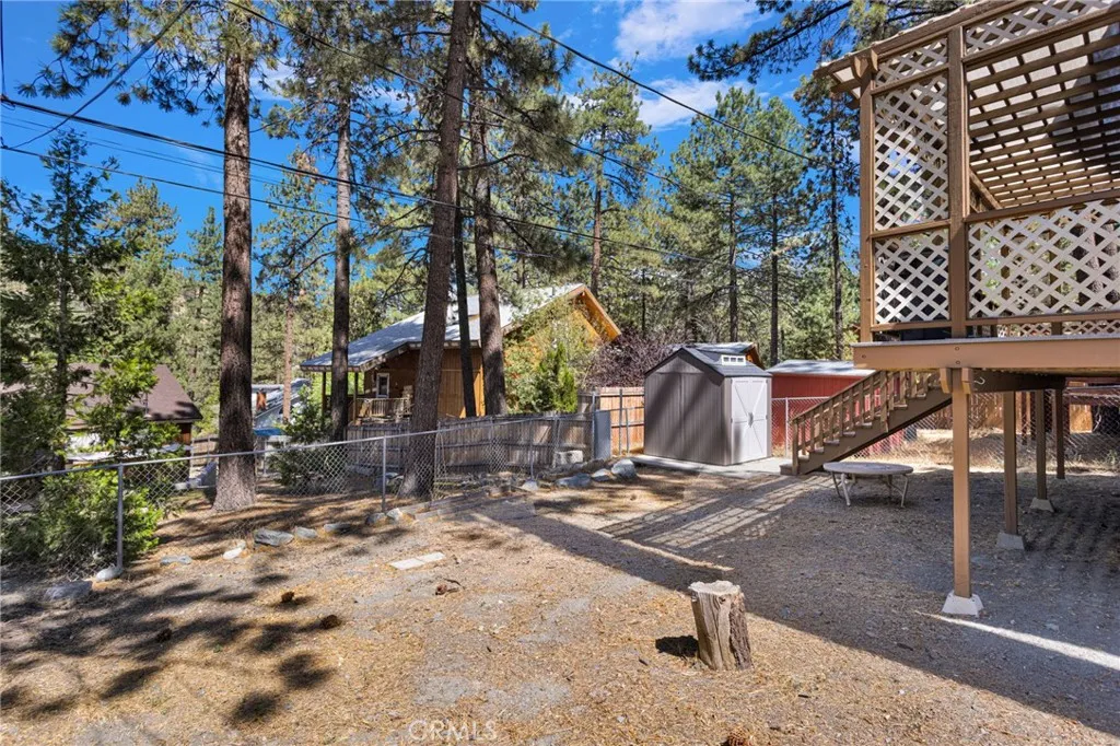 main property photo 36