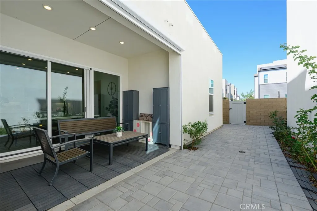 main property photo 47