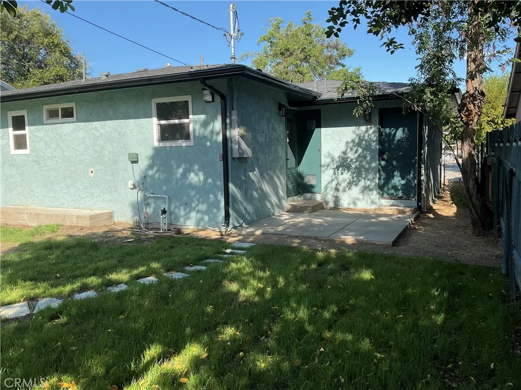 main property photo 17