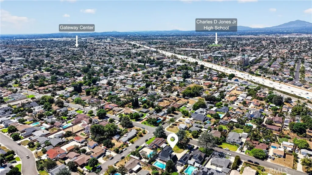 main property photo 60