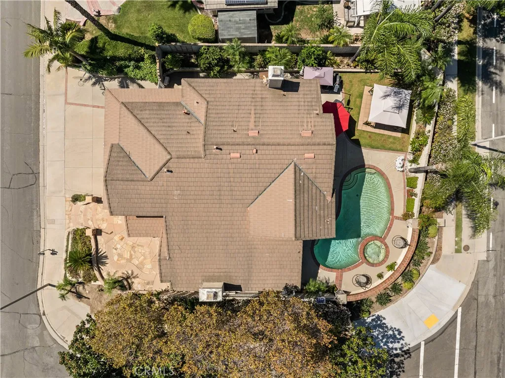 main property photo 48