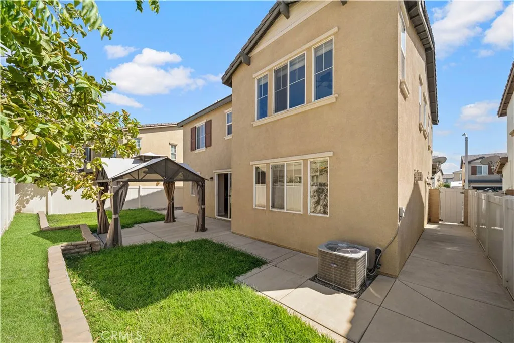 main property photo 50