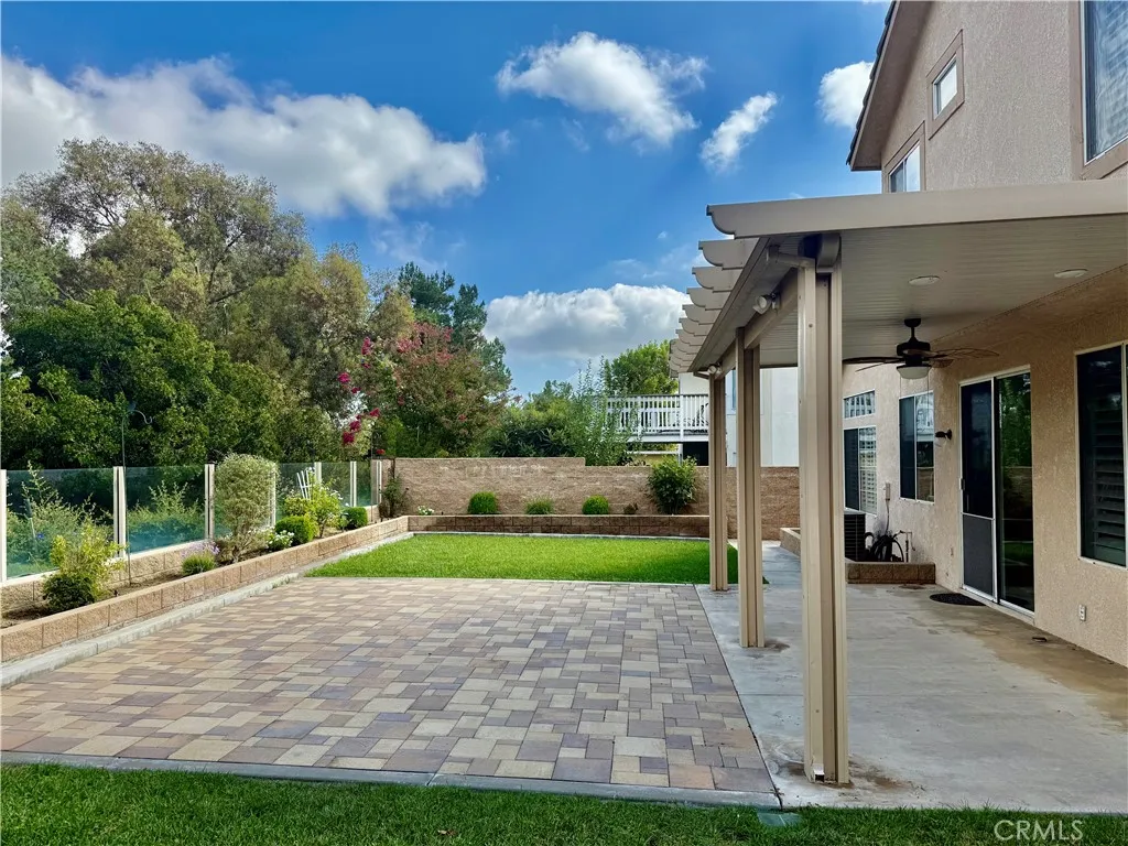 property viewer photo 1