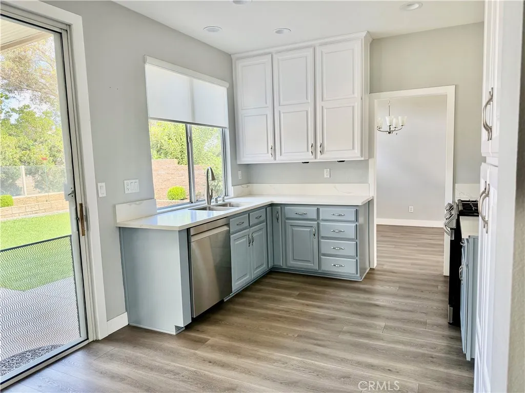 property viewer photo 21