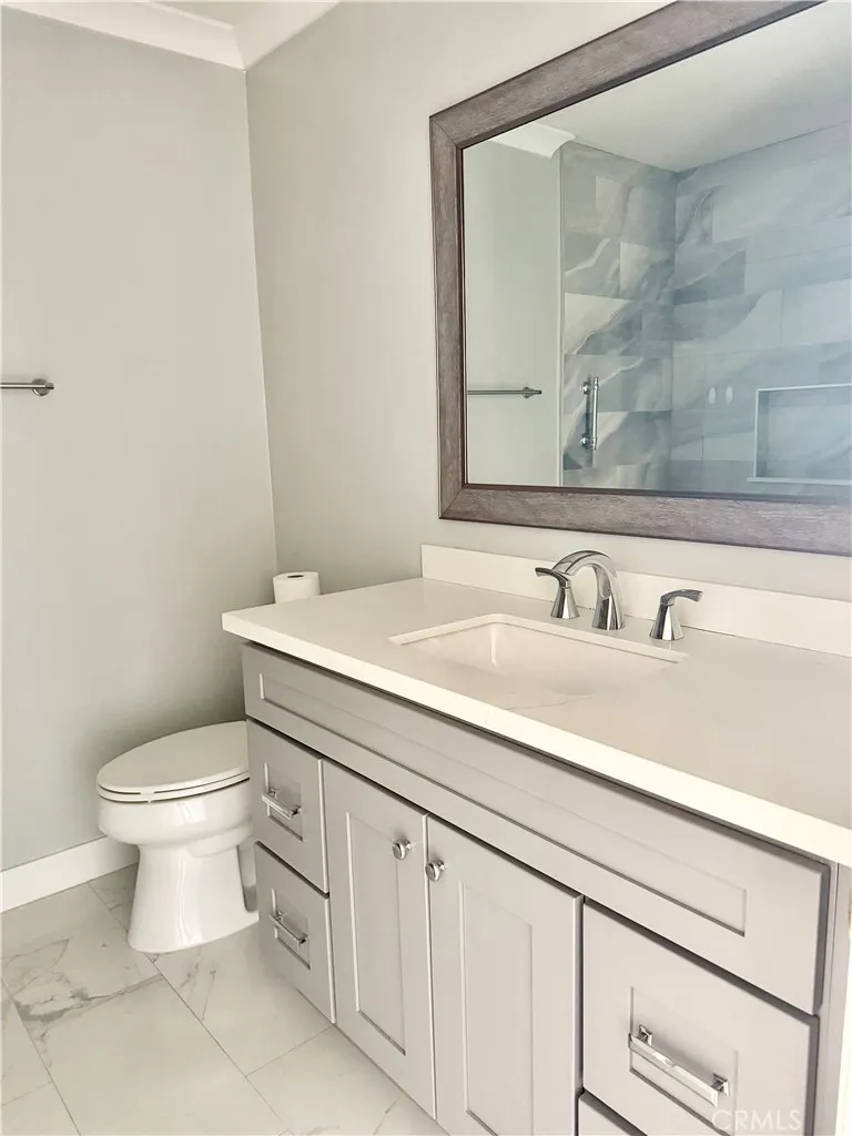 property viewer photo 33