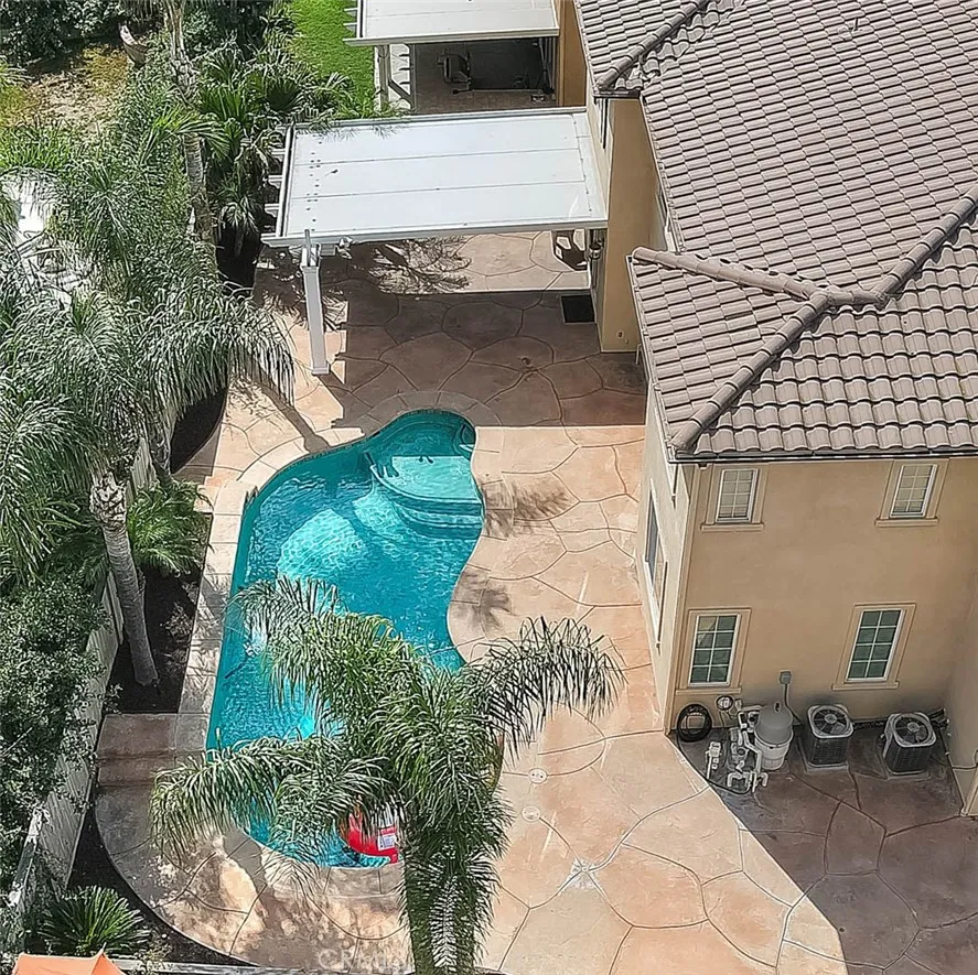 main property photo 70