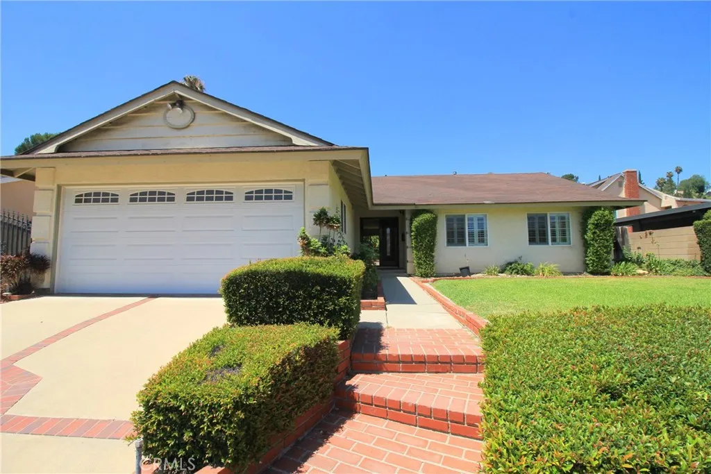 main property photo 0