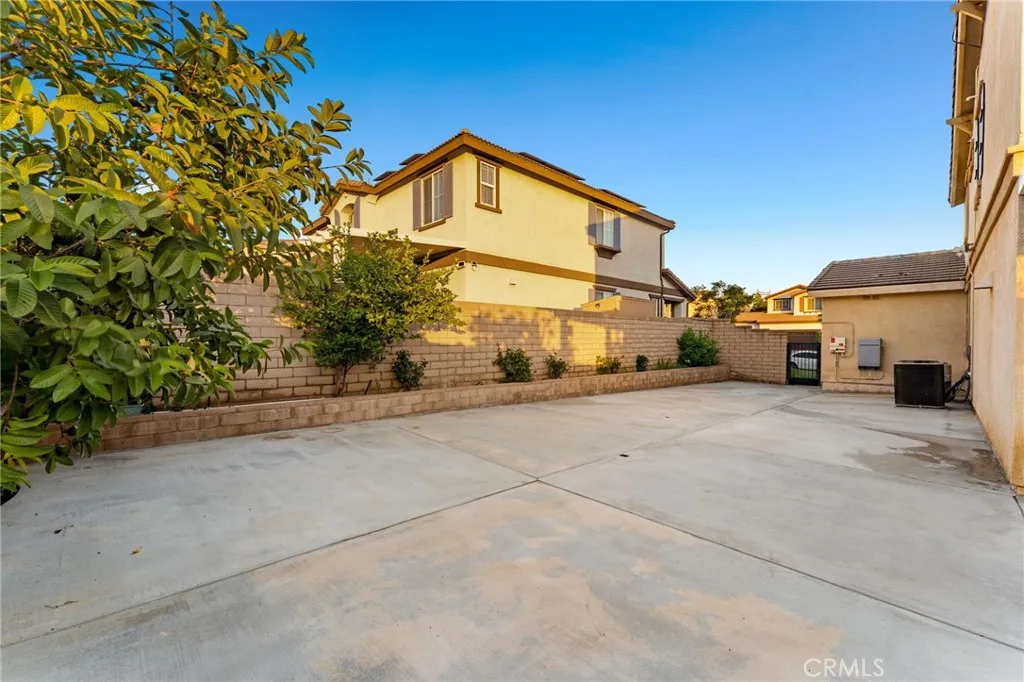 main property photo 39