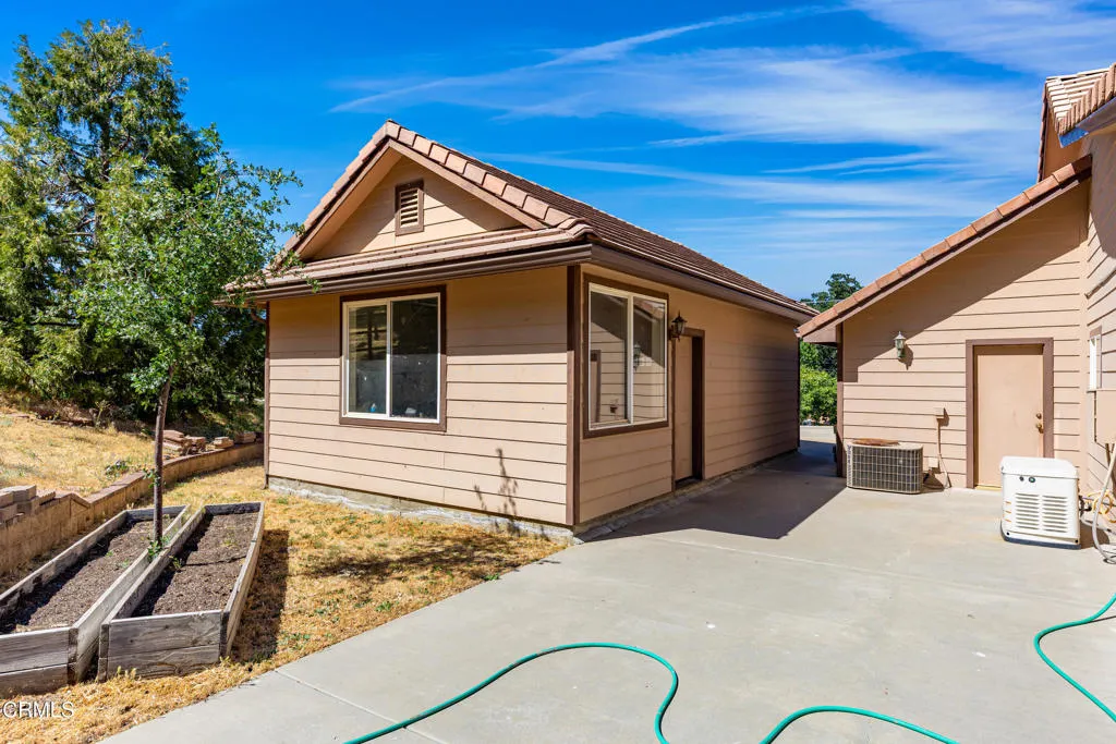 main property photo 32