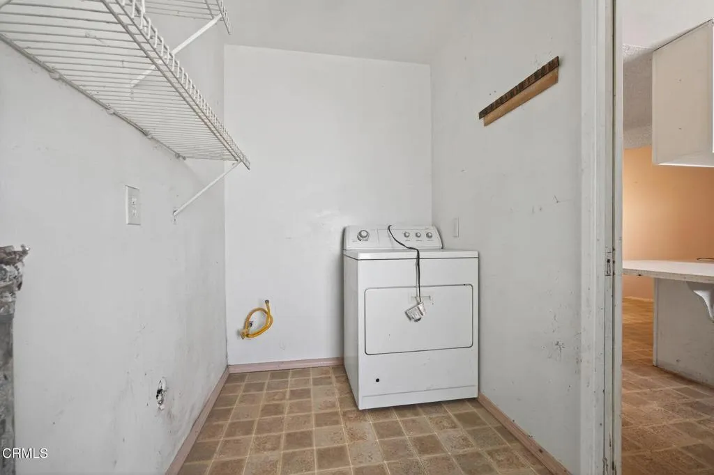 property viewer photo 17