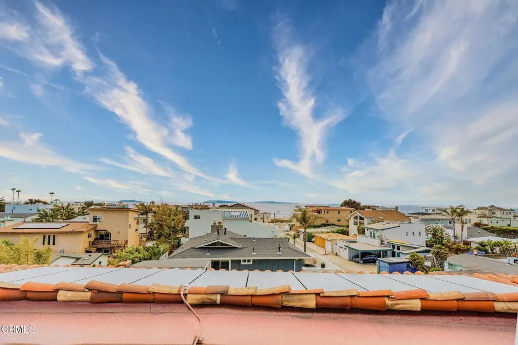 main property photo 70