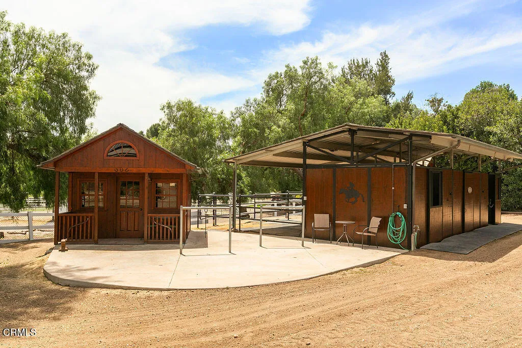 main property photo 67