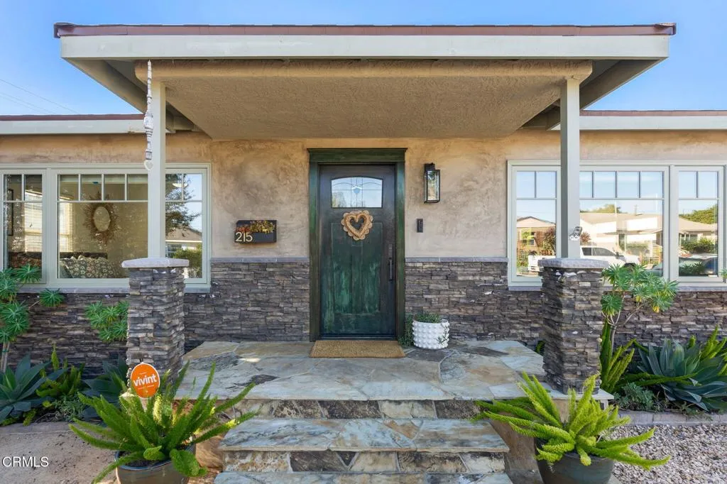 main property photo 4