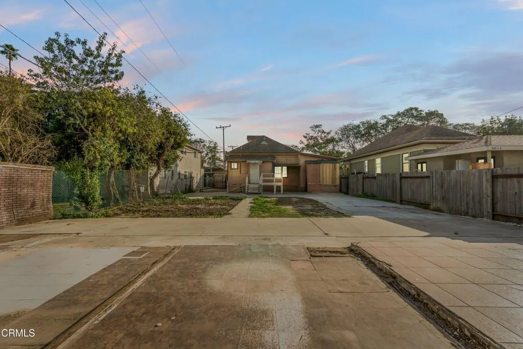 main property photo 19