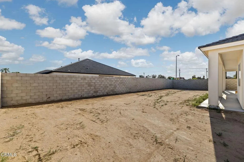 main property photo 50
