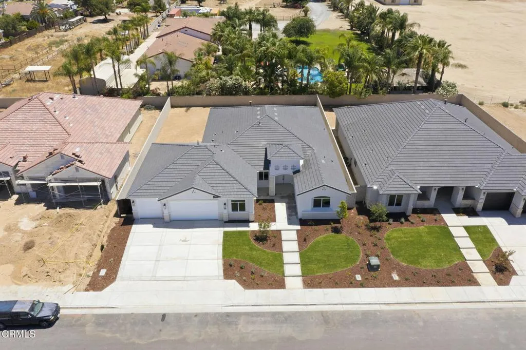 main property photo 51