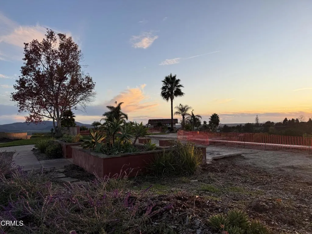 main property photo 25