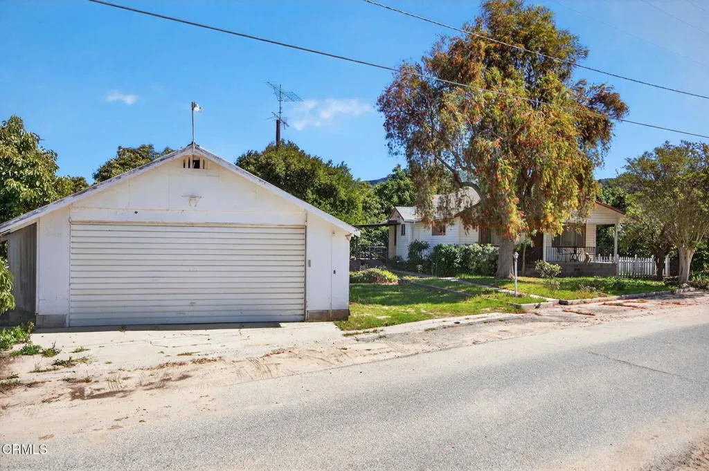 main property photo 21