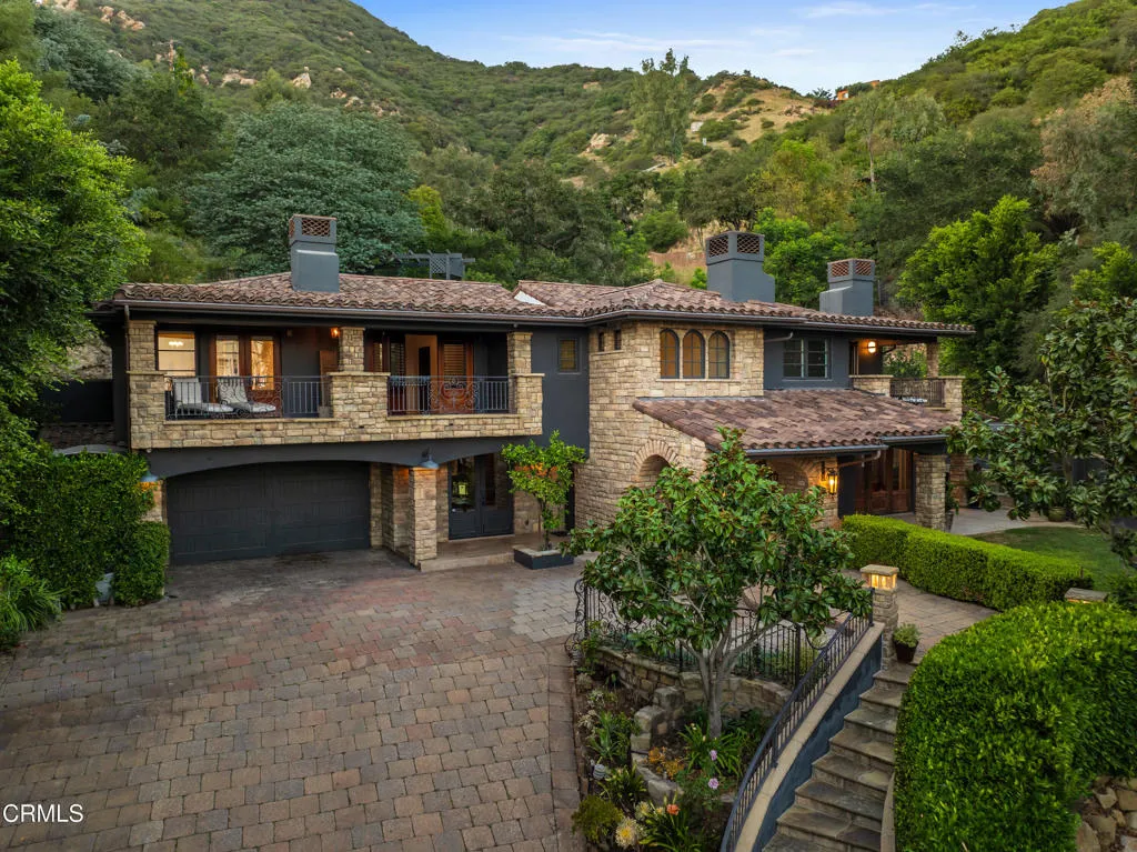 main property photo 46
