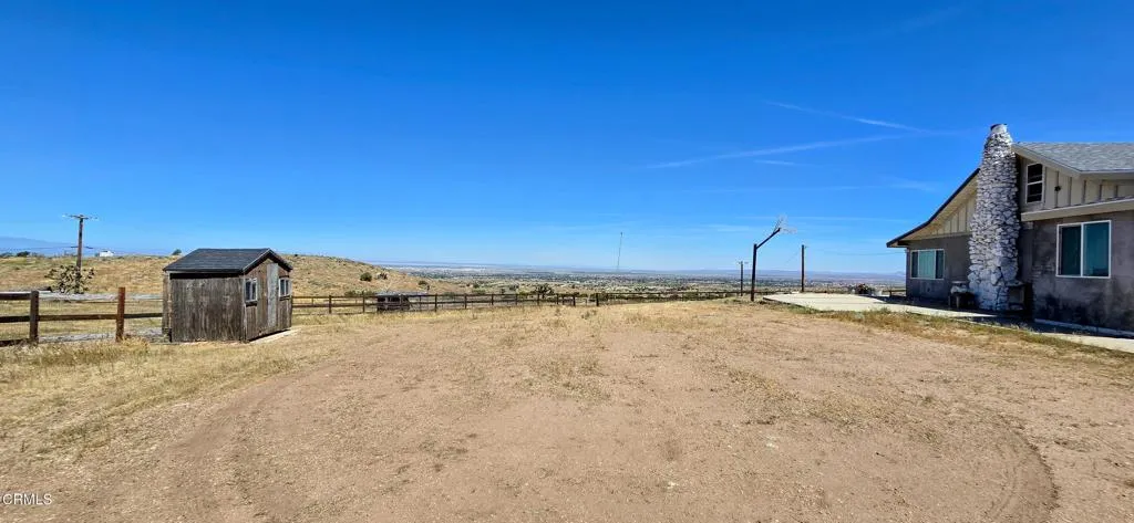 main property photo 9