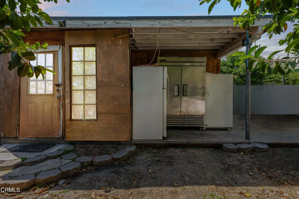main property photo 17