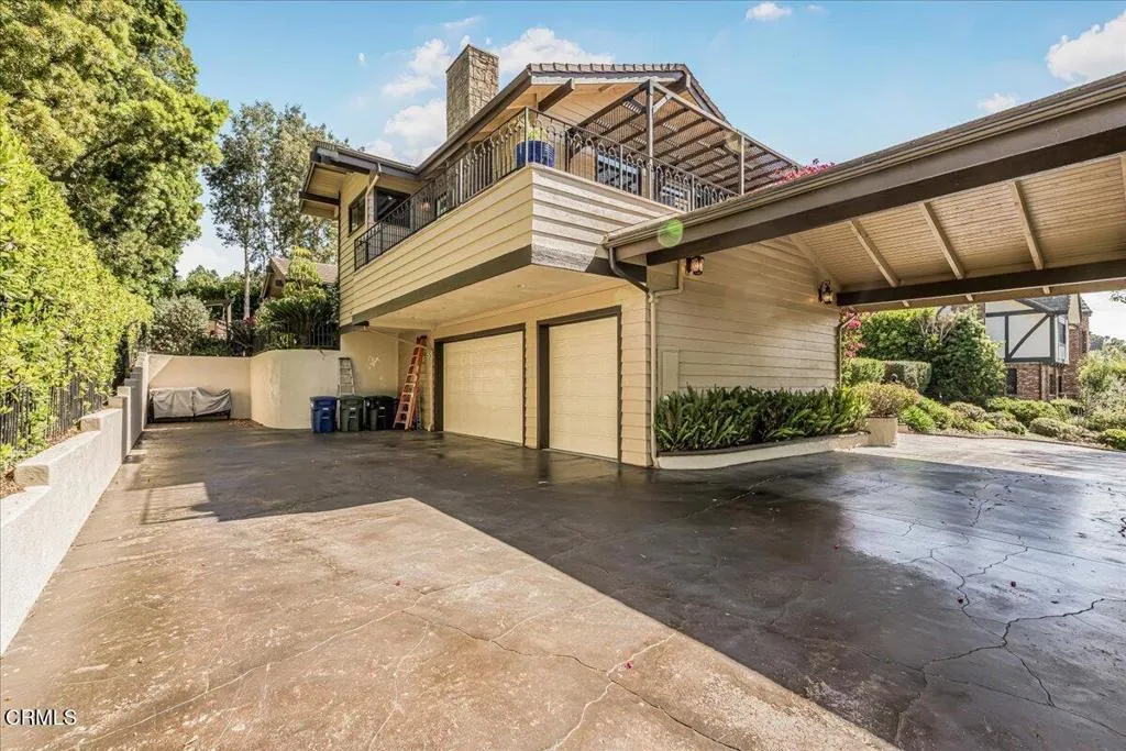 main property photo 62