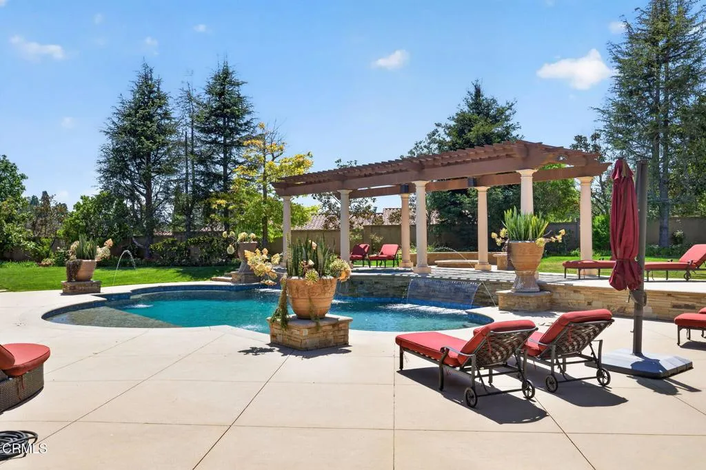 main property photo 61