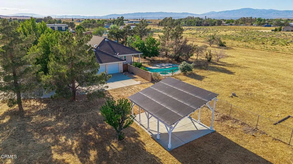 main property photo 51