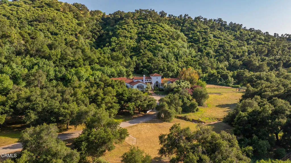 main property photo 5