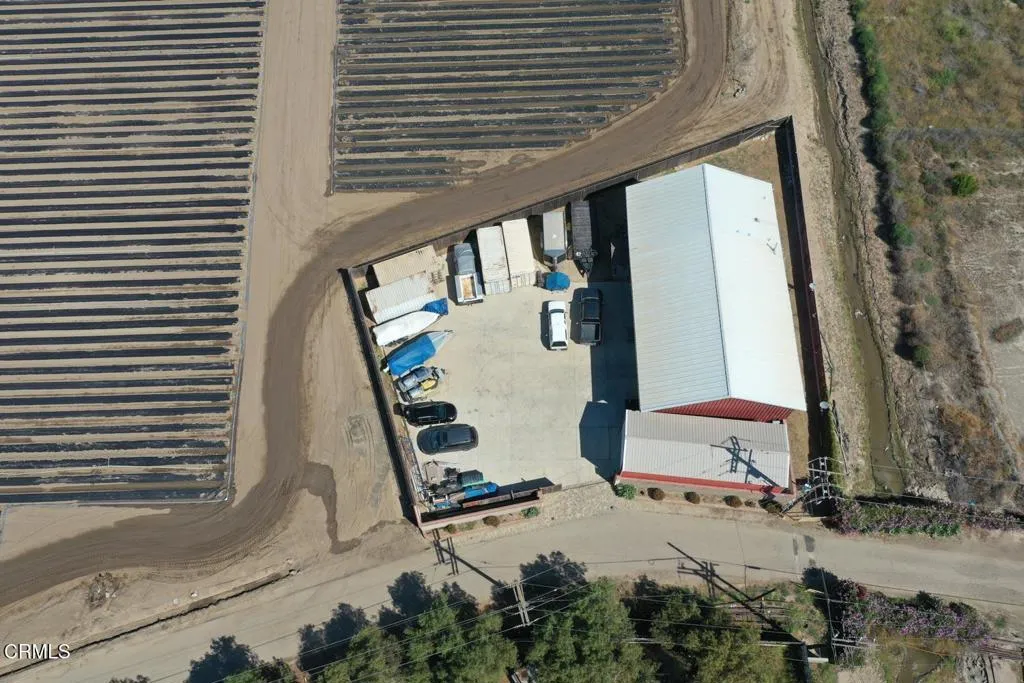 main property photo 24