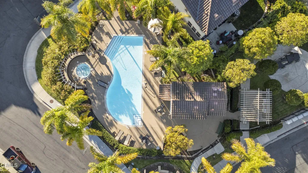 main property photo 44