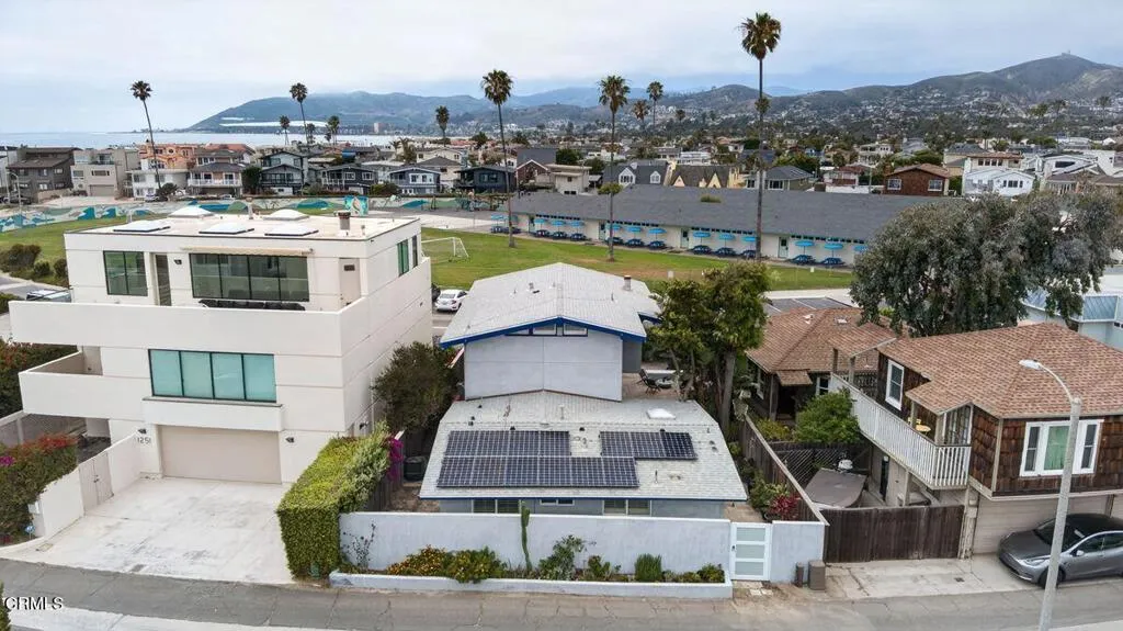 main property photo 45