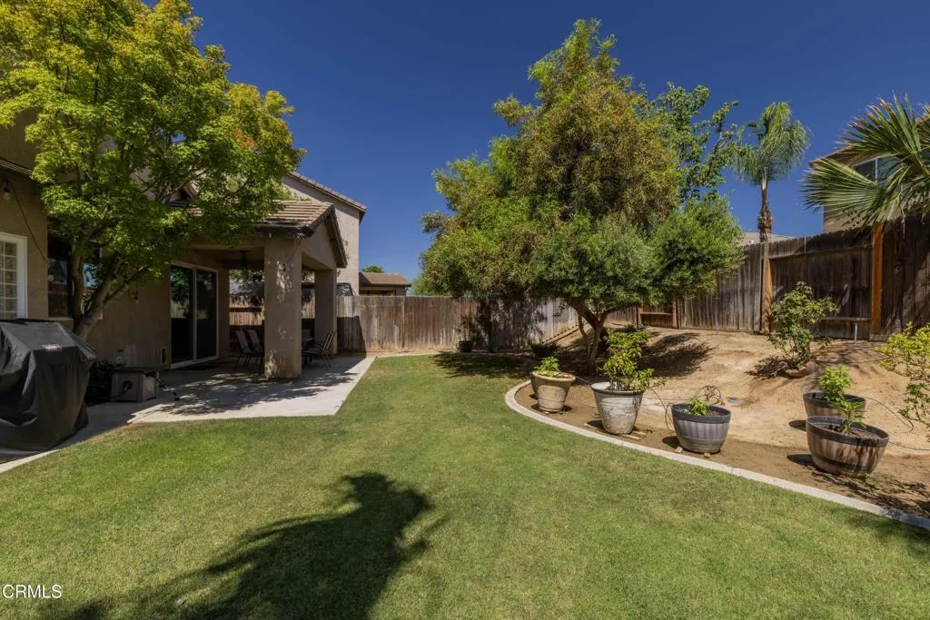 main property photo 31