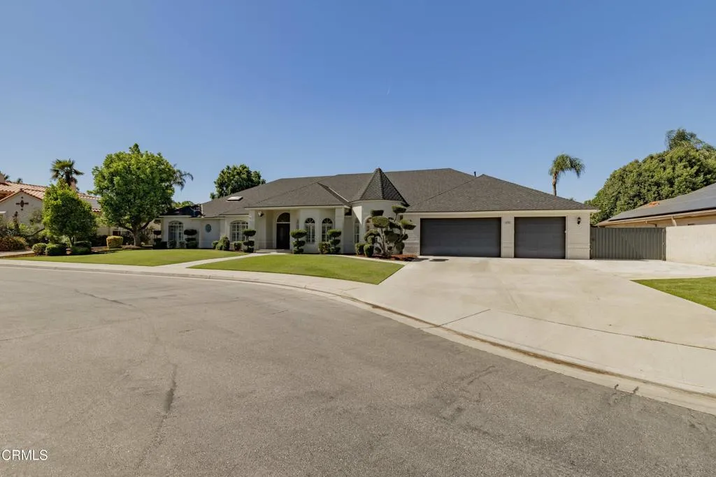 main property photo 51