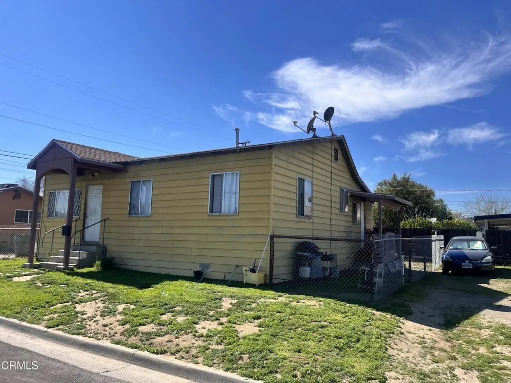 main property photo 3