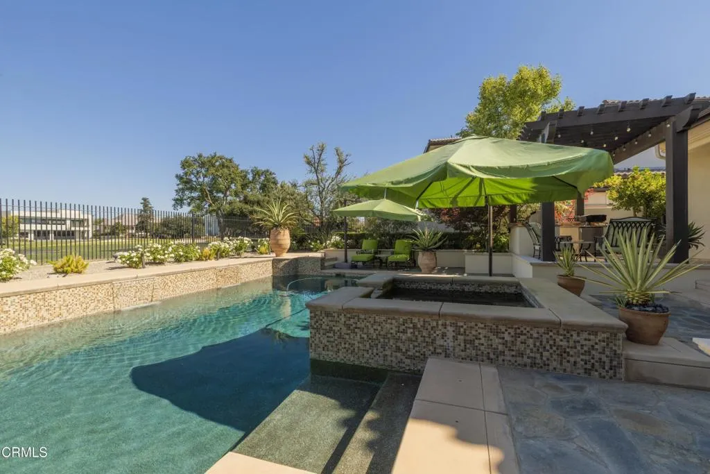 main property photo 68