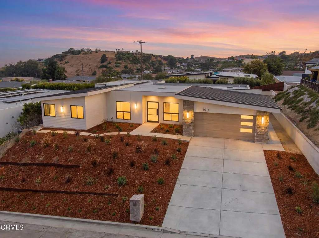 main property photo 59