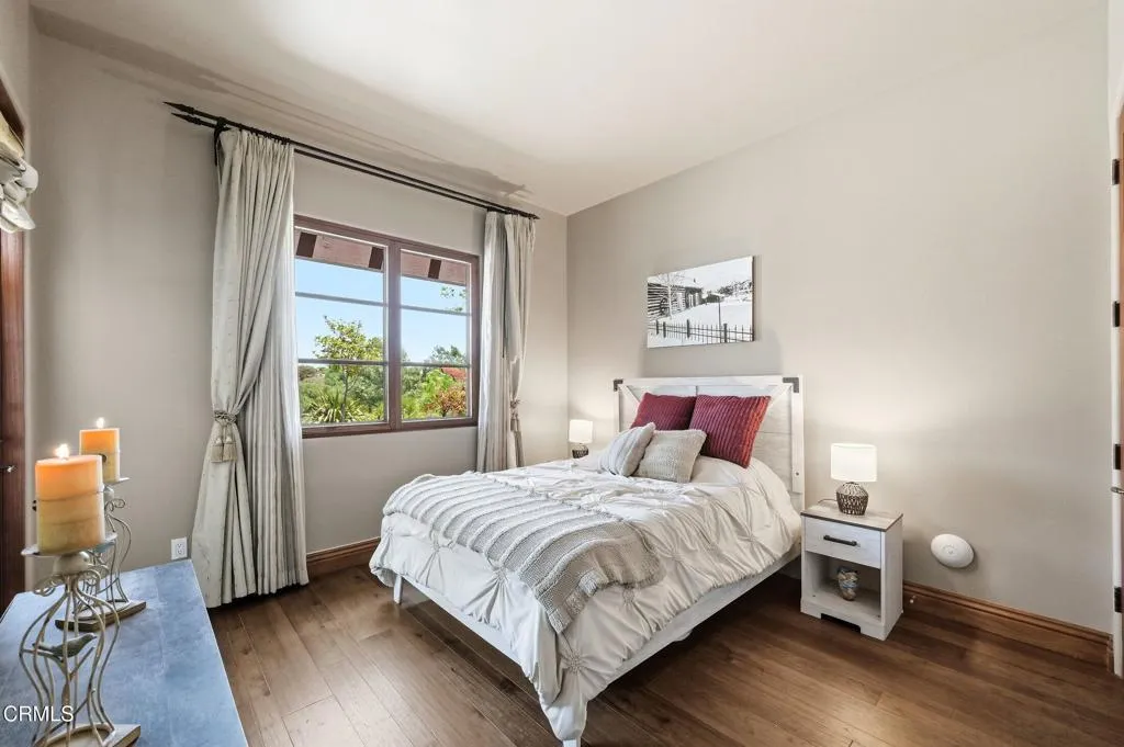 main property photo 50