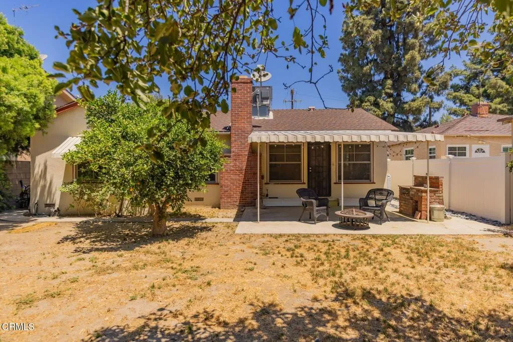 main property photo 18