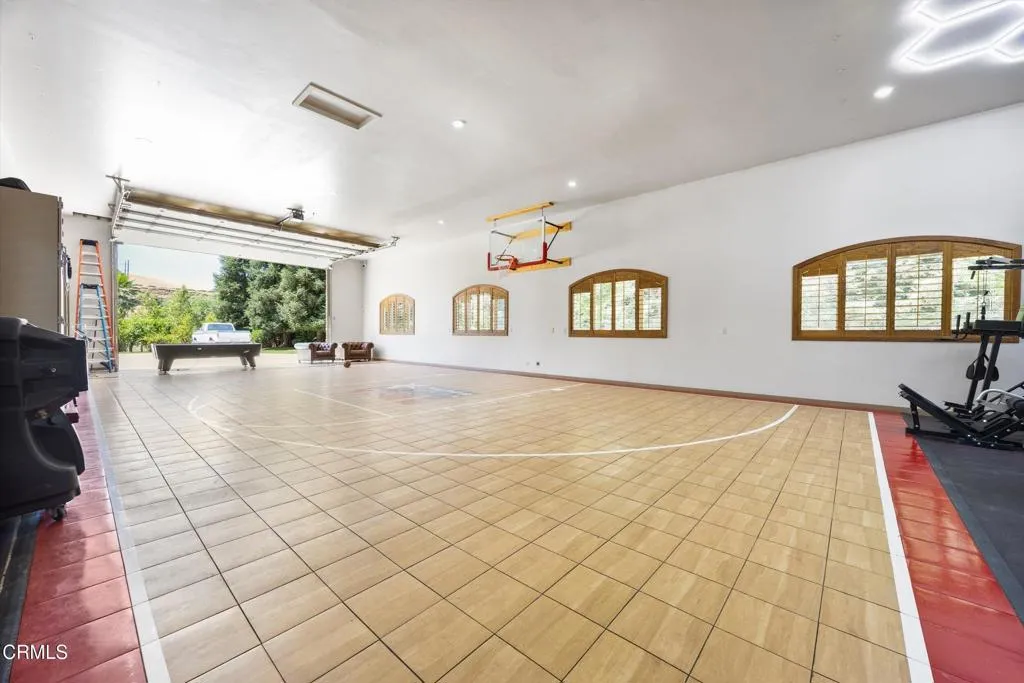main property photo 56