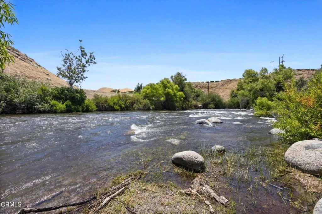 main property photo 67