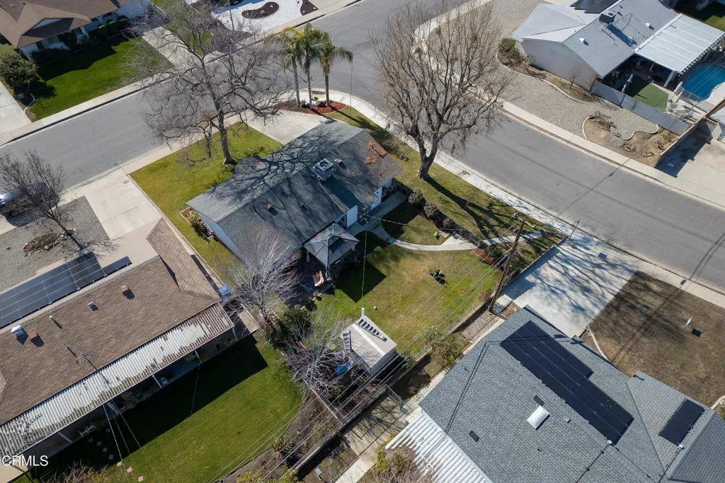 main property photo 32