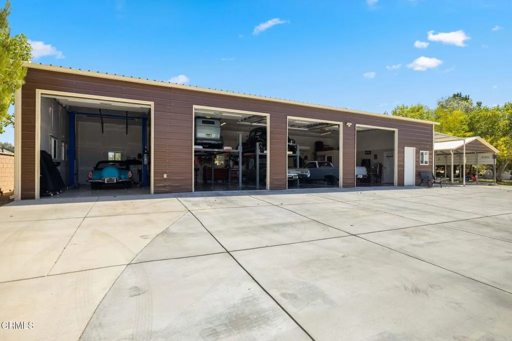 main property photo 61
