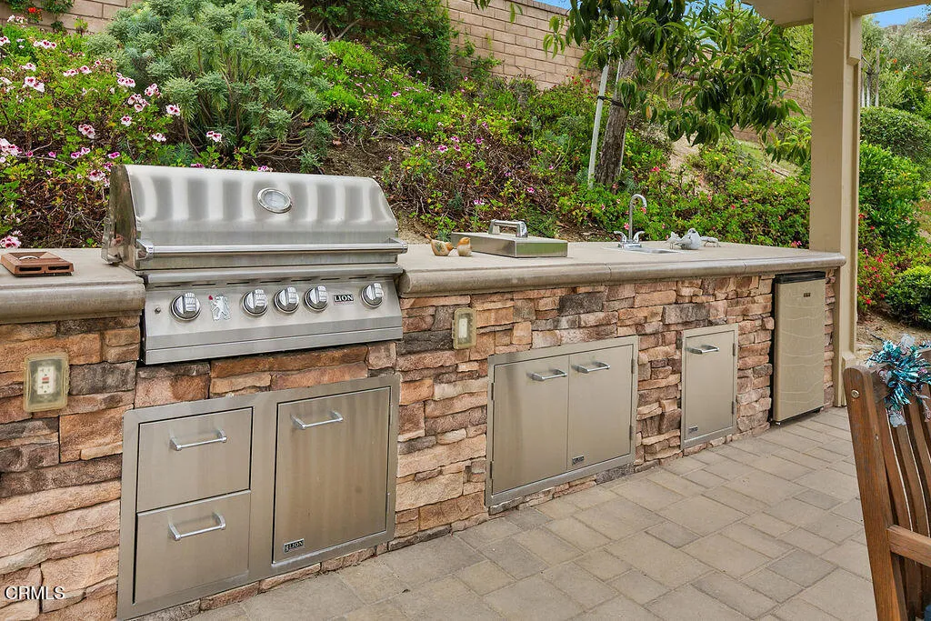 main property photo 65