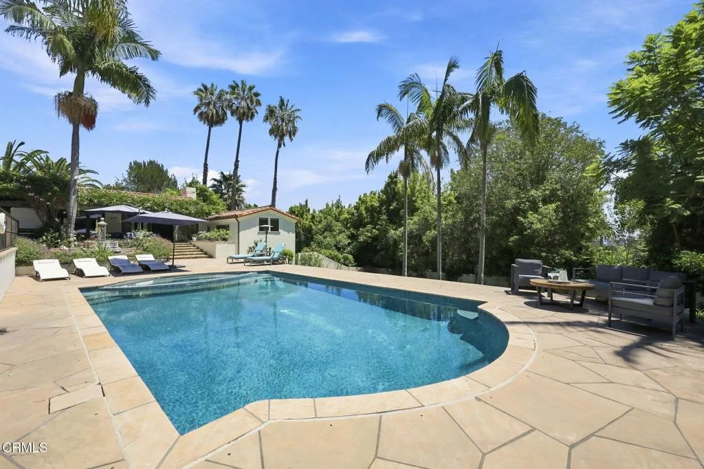 main property photo 61
